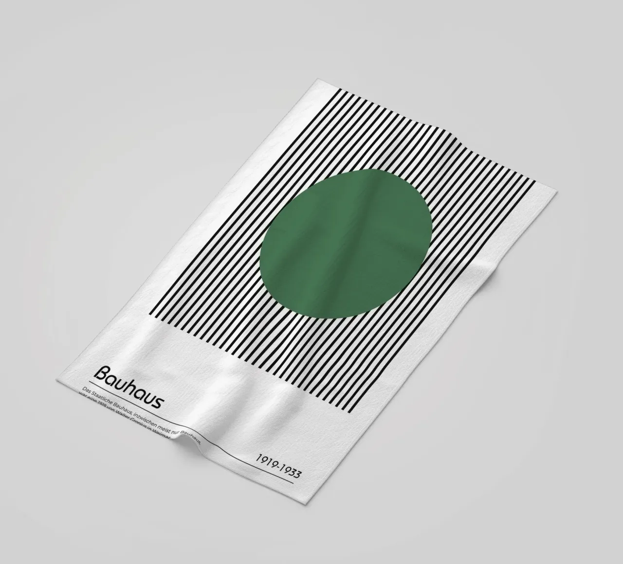 cerchio verde linee verticali nere telo mare da David Taylor