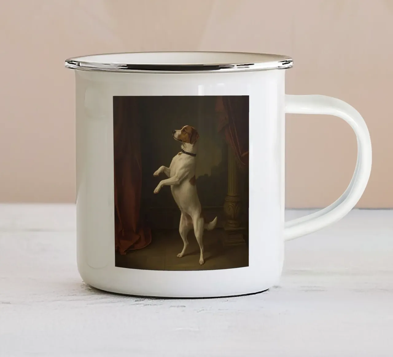 Cane in piedi sulle zampe posteriori in un classico studio di posa tazza in smalto da DesignDoodle