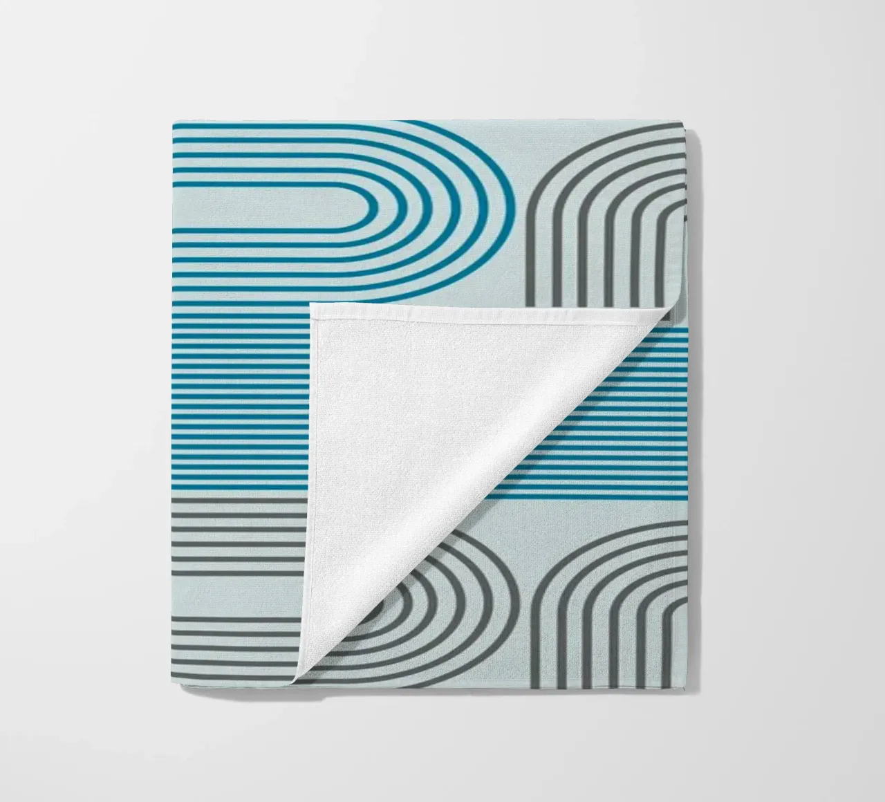 Typo Design Line Art - DADA Retro Style toalla de playa de Studio Vibe