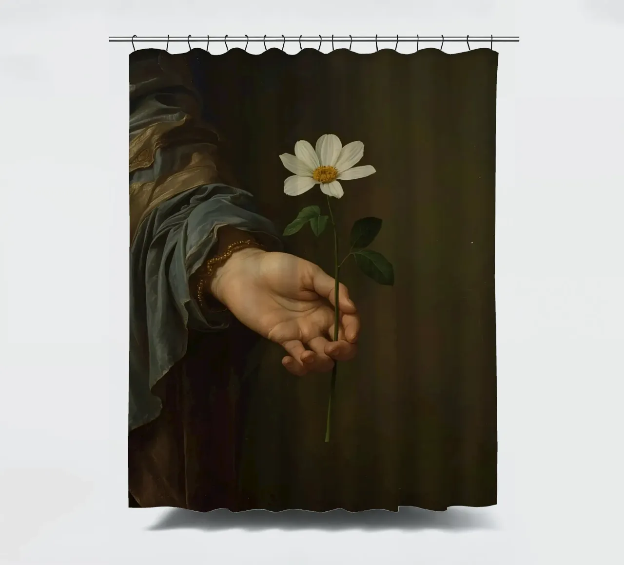 Mano che regge un fiore bianco in una luce soffusa con tenda da doccia da DesignDoodle
