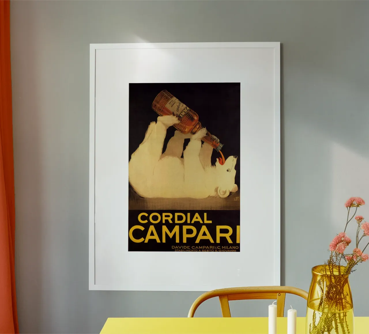 Cordial Campari poster con telaio in plastica da Maya Elliott