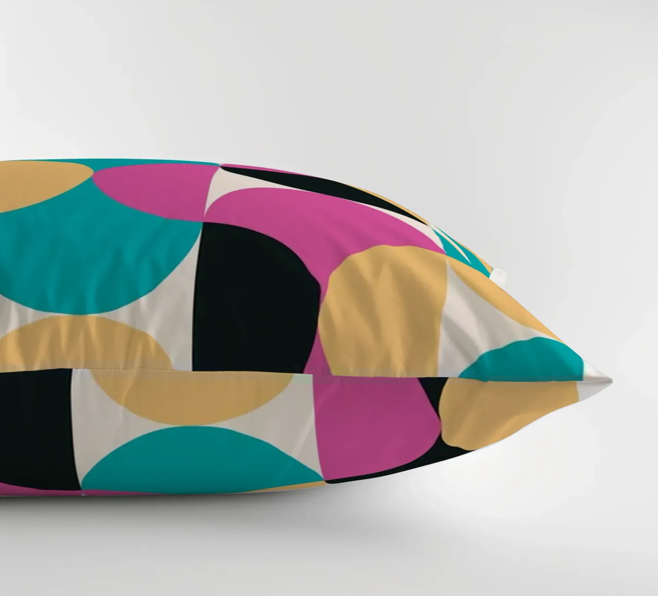 Motivo geometrico Pop Art retrò - Moderno e colorato cuscino da Studio Vibe