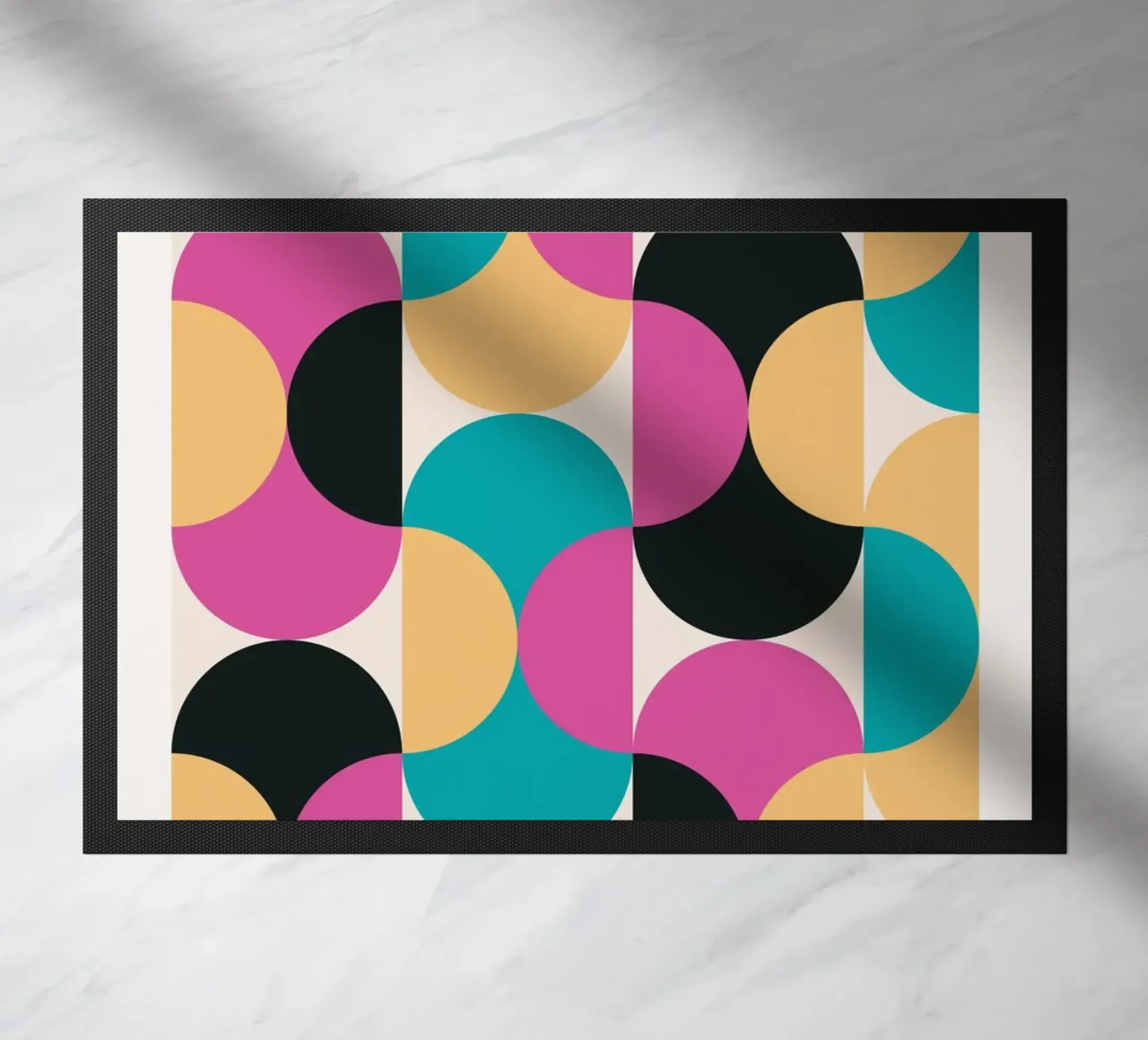 Motivo geometrico Pop Art retrò - Moderno e colorato zerbino da Studio Vibe