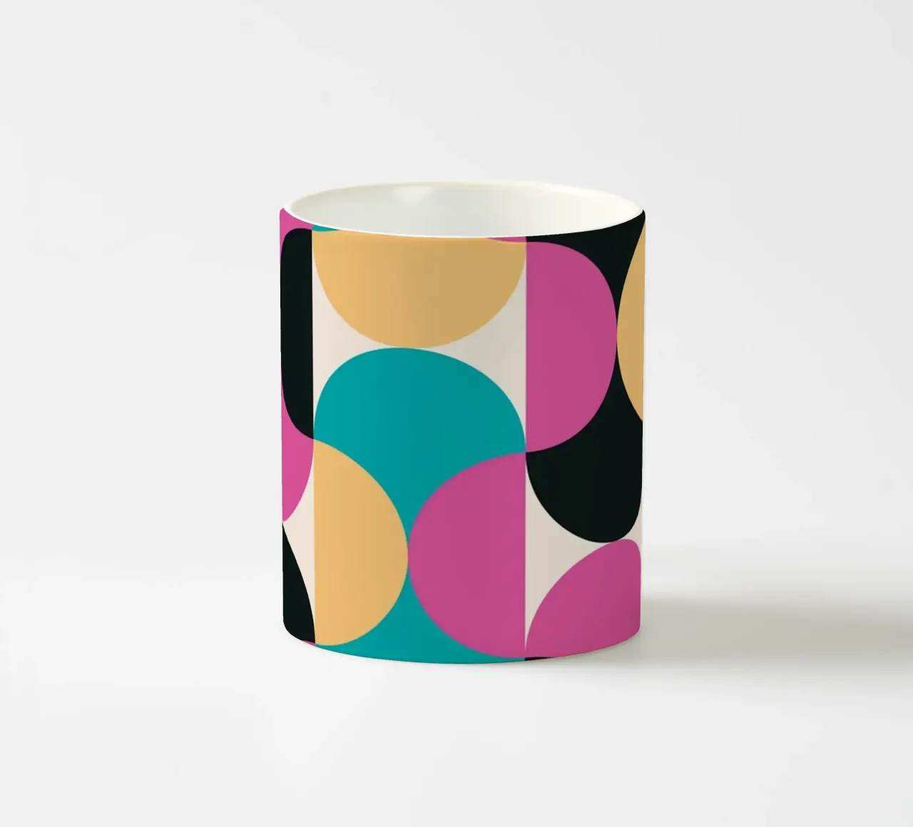 Motivo geometrico Pop Art retrò - Moderno e colorato tazza in ceramica da Studio Vibe