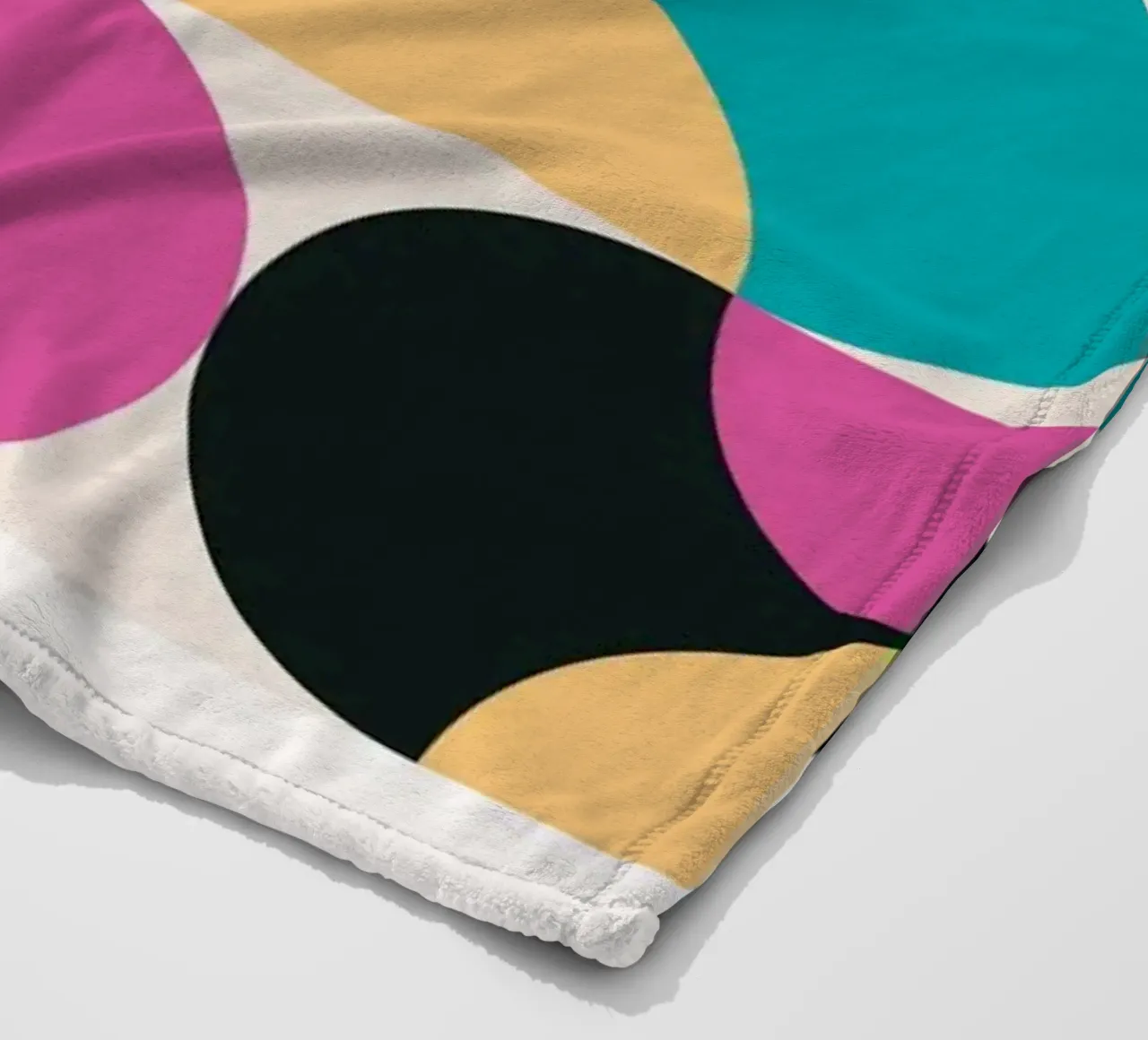 Motivo geometrico Pop Art retrò - Moderno e colorato coperta in pile da Studio Vibe