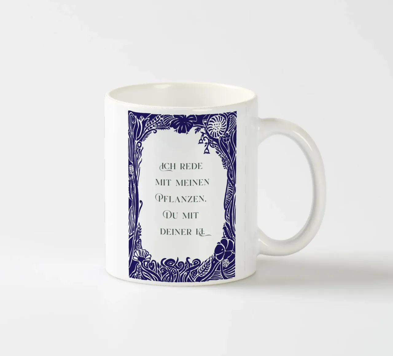 Io parlo con le mie piante, voi parlate con la vostra IA. tazza in ceramica da PaperLine Art