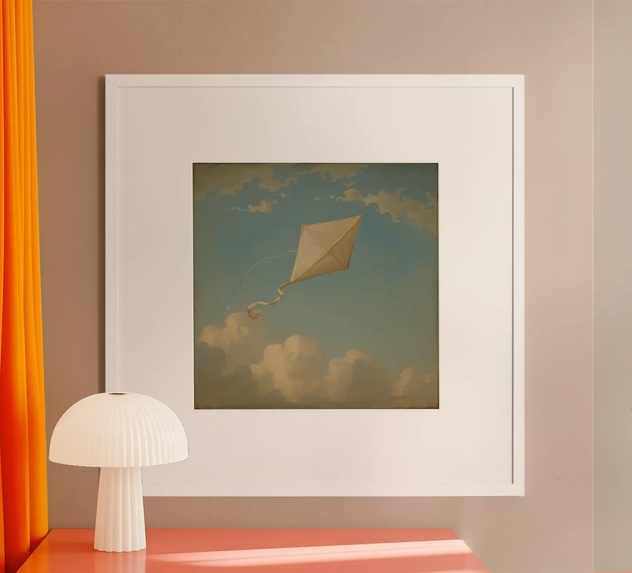 Un aquilone che vola alto danza tra le nuvole in un cielo azzurro e limpido poster con telaio in plastica da DesignDoodle