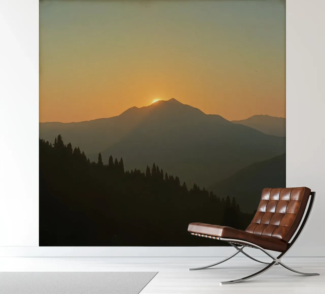 Zonsondergang werpt schaduwen over bergen en pijnbomen fotobehang van DesignDoodle