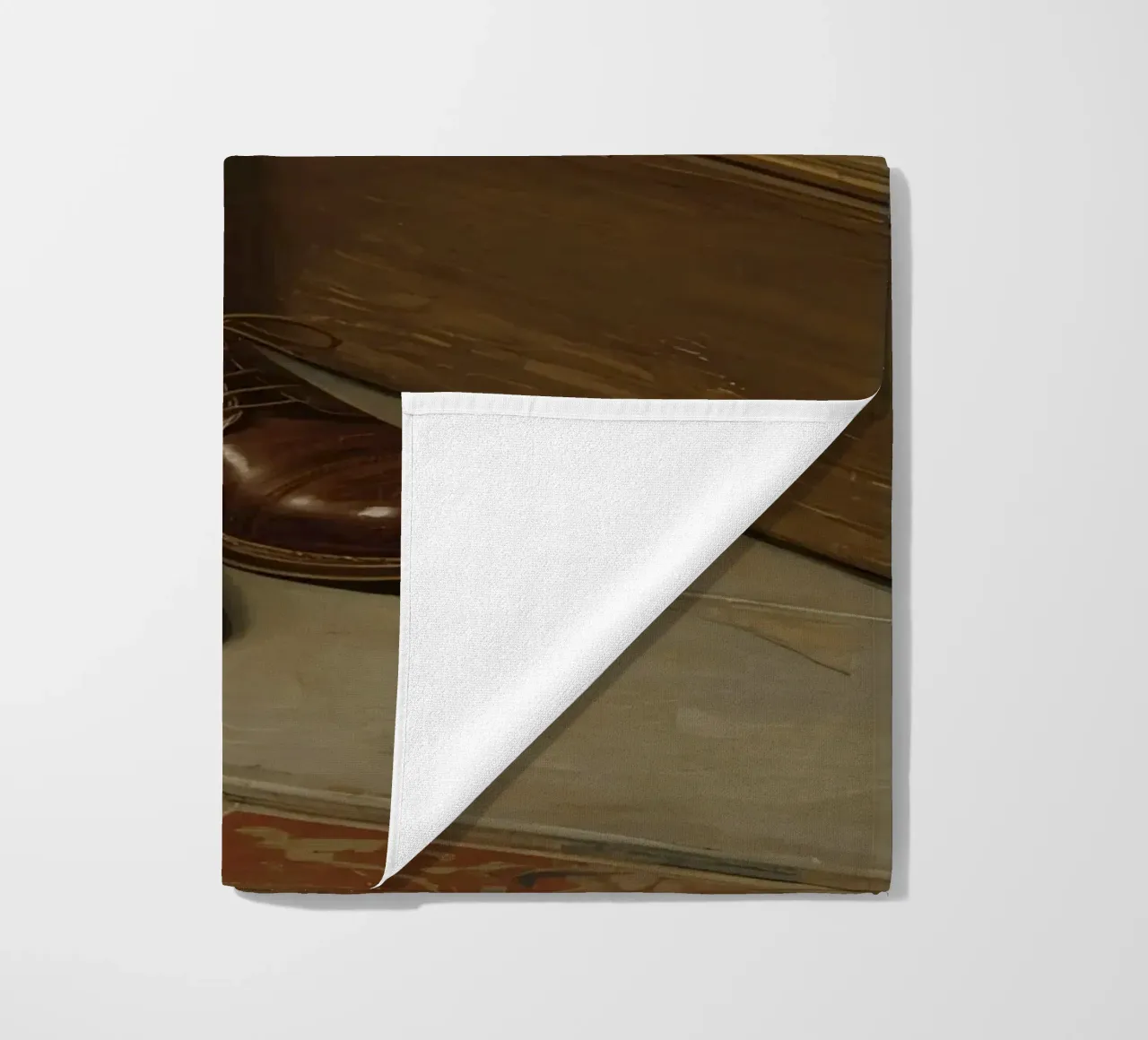 Scarpe classiche in pelle marrone posizionate davanti a una porta di legno telo mare da DesignDoodle