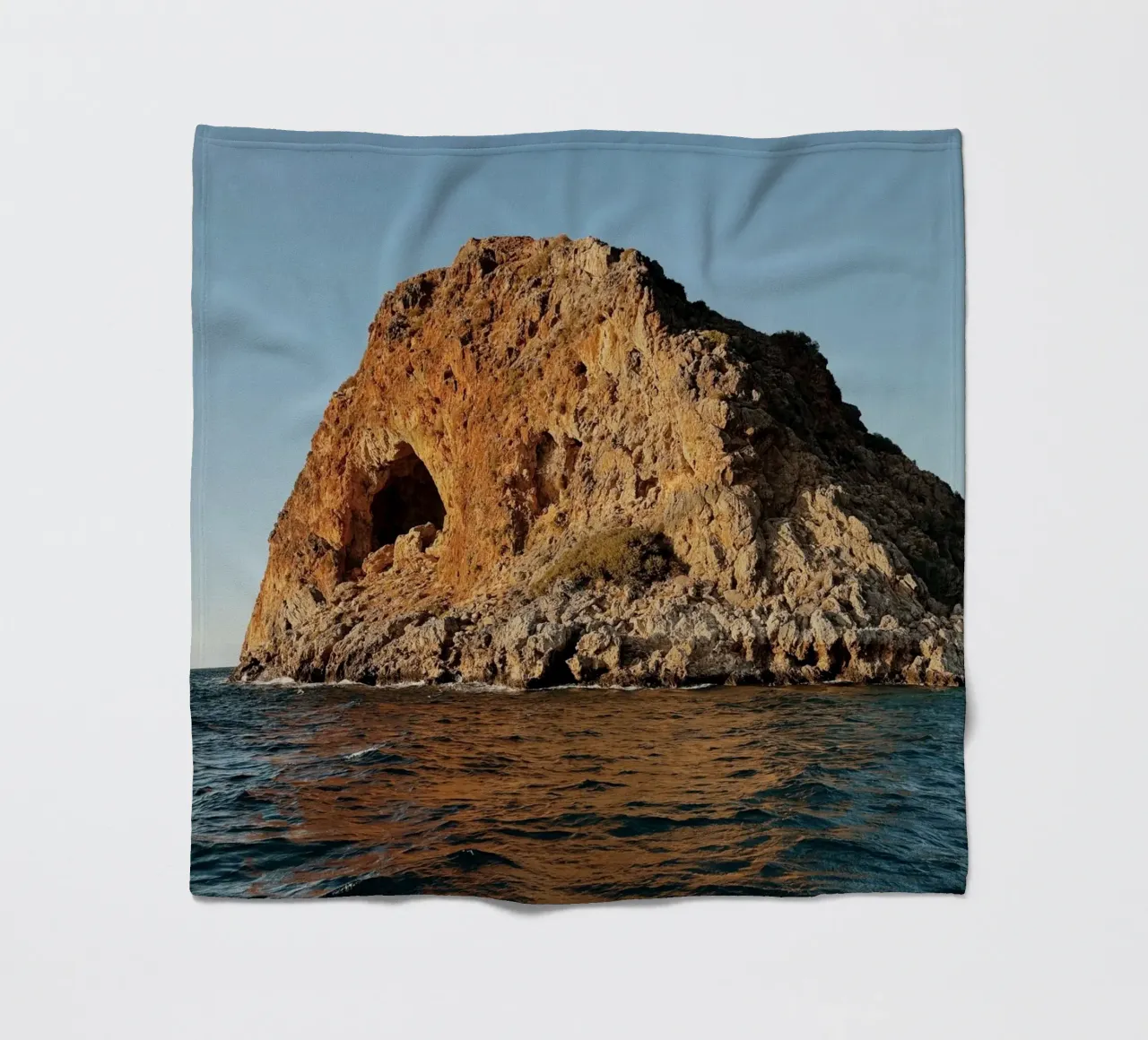 Nature & Sea #1 coperta in pile da j-photography