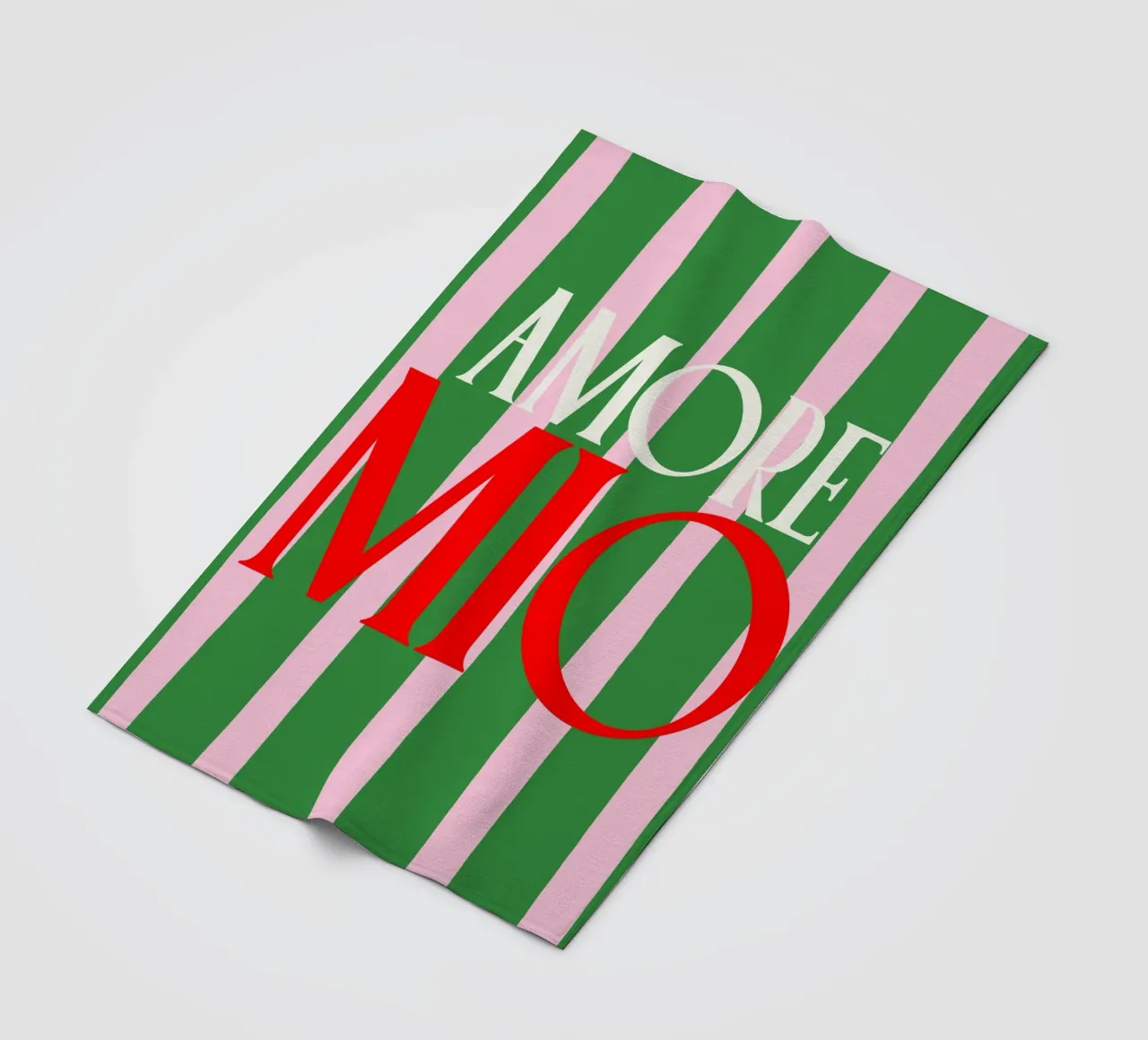 Amore Mio coperta in pile da Attaboy Dsgn