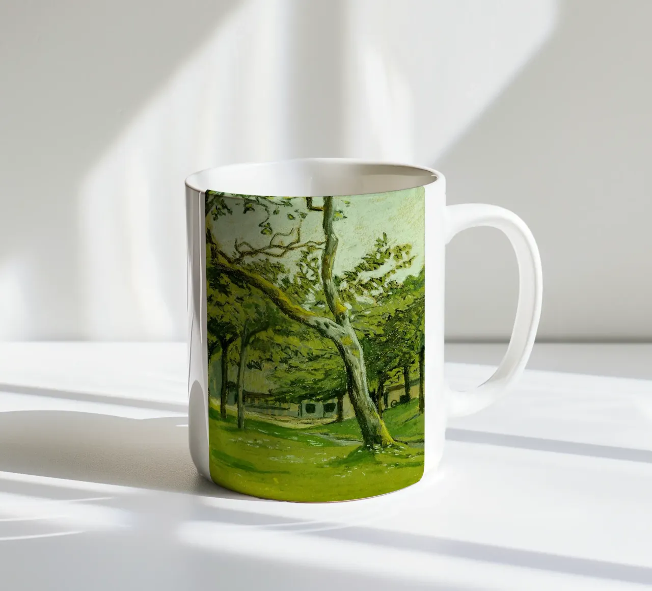 Fattoria Normandia sotto gli alberi tazza in ceramica da RodneyArt