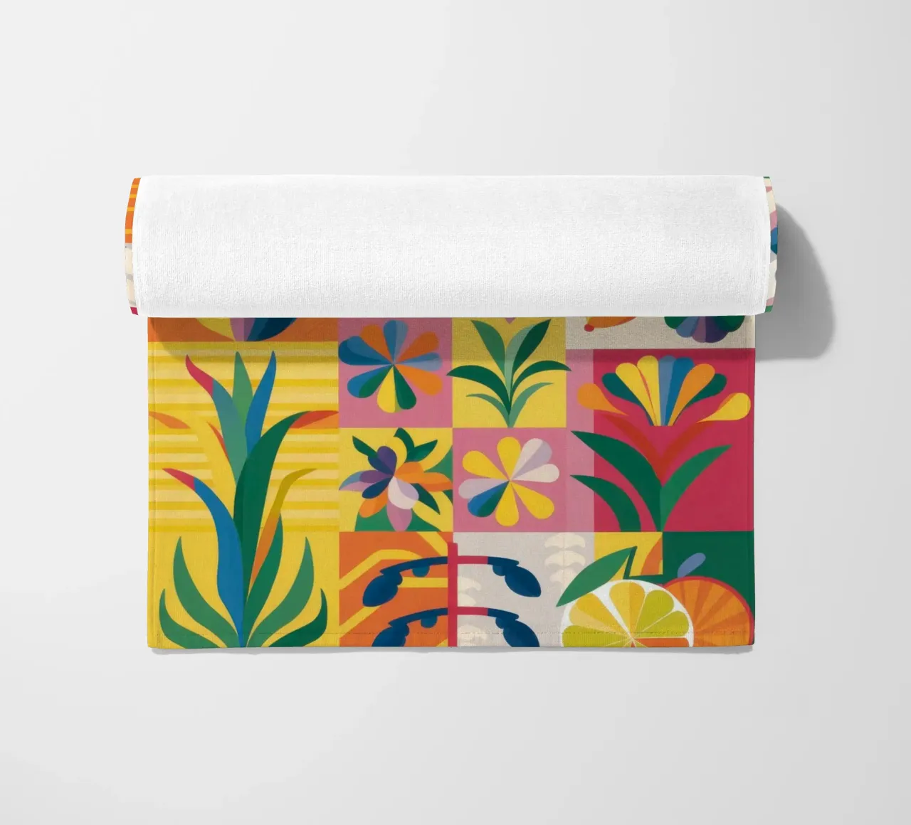 Giardino eclettico Patchwork telo mare da Solar Paint