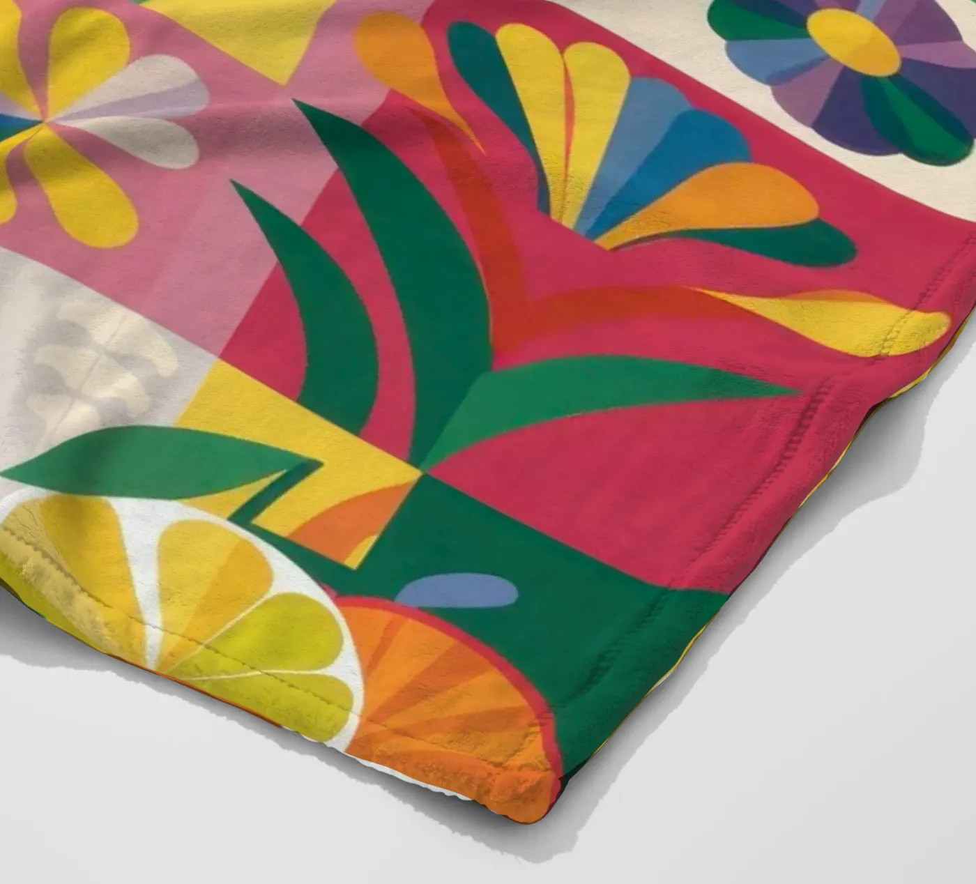 Eclectic Garden Patchwork Fleecedecke von Solar Paint
