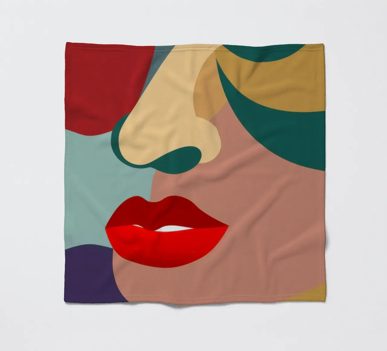 Ritratto di bellezza frammentata coperta in pile da Bring Haven
