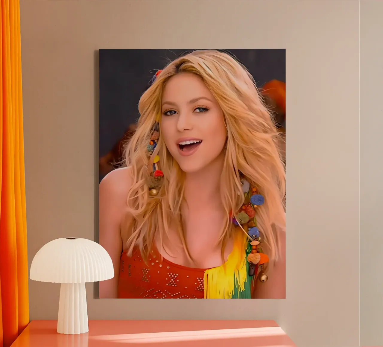 Shakira tela con Cornice a cassetta da Musadad Shop