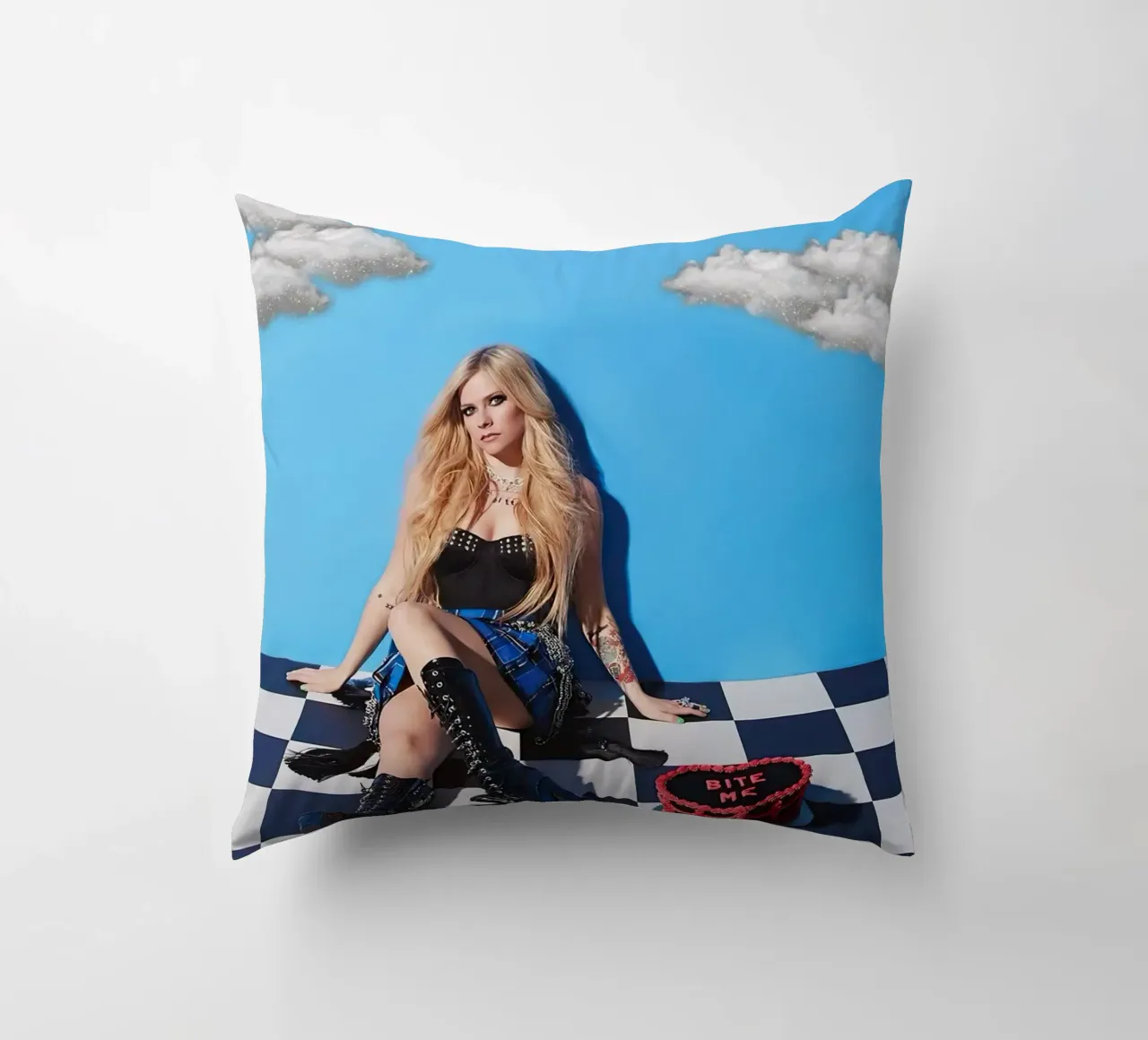 Avril Lavigne cuscino da Musadad Shop
