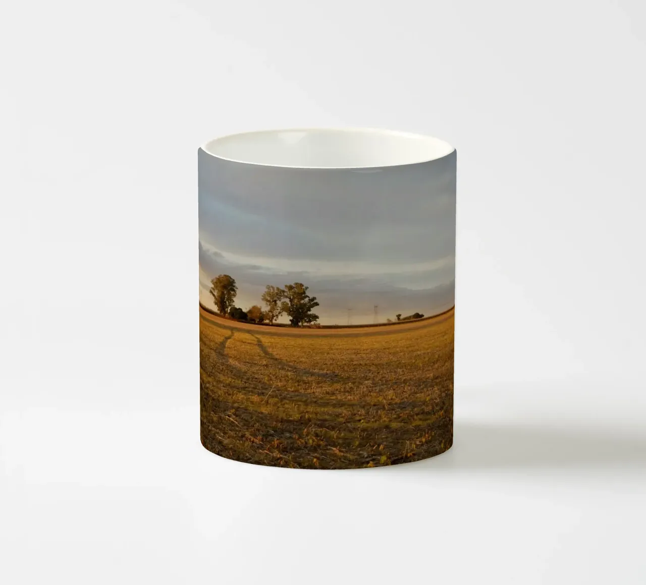 earth tones silhouette ceramic mug by Horsire
