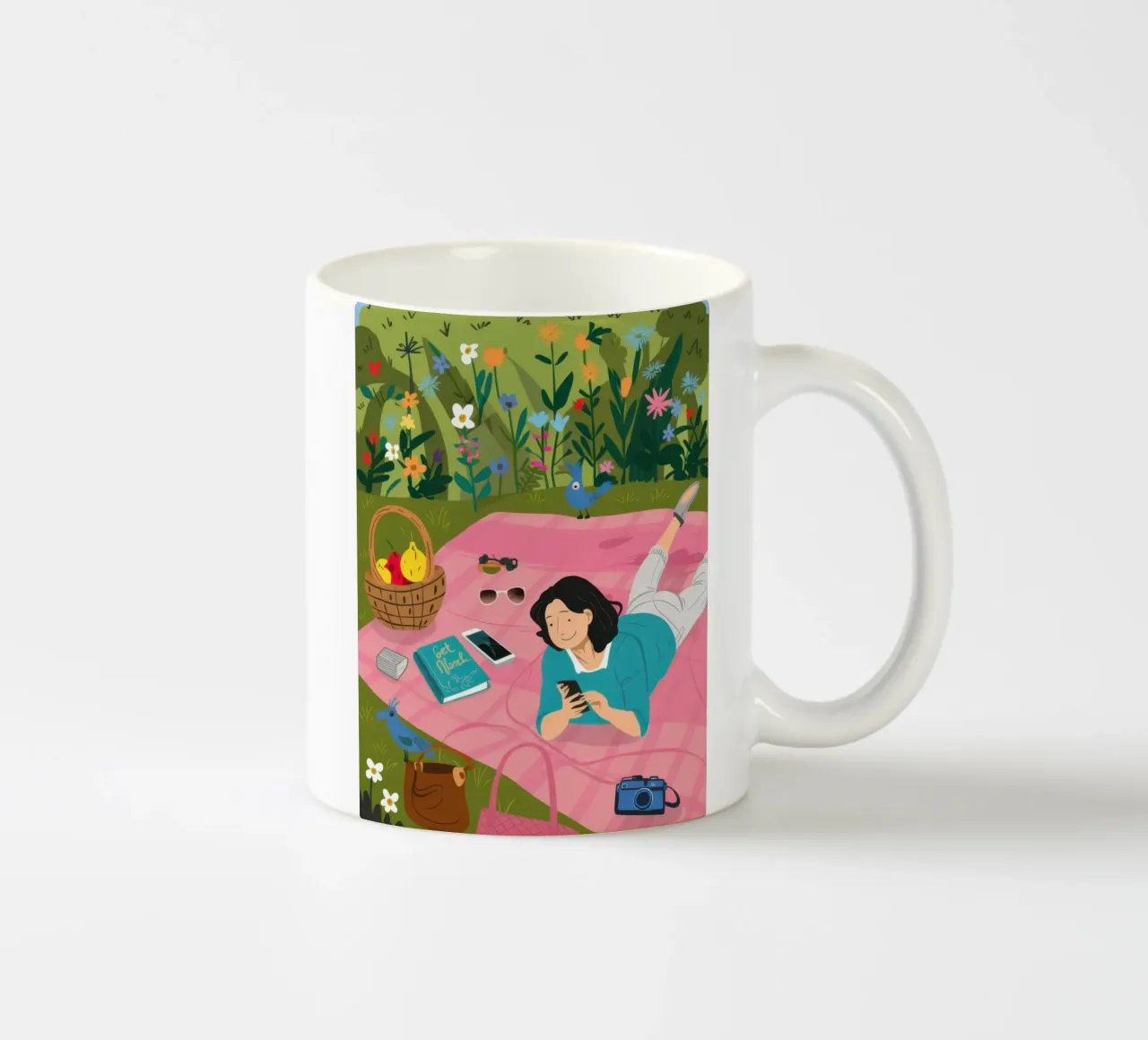 Picnic in un giardino sereno tazza in ceramica da Bring Haven