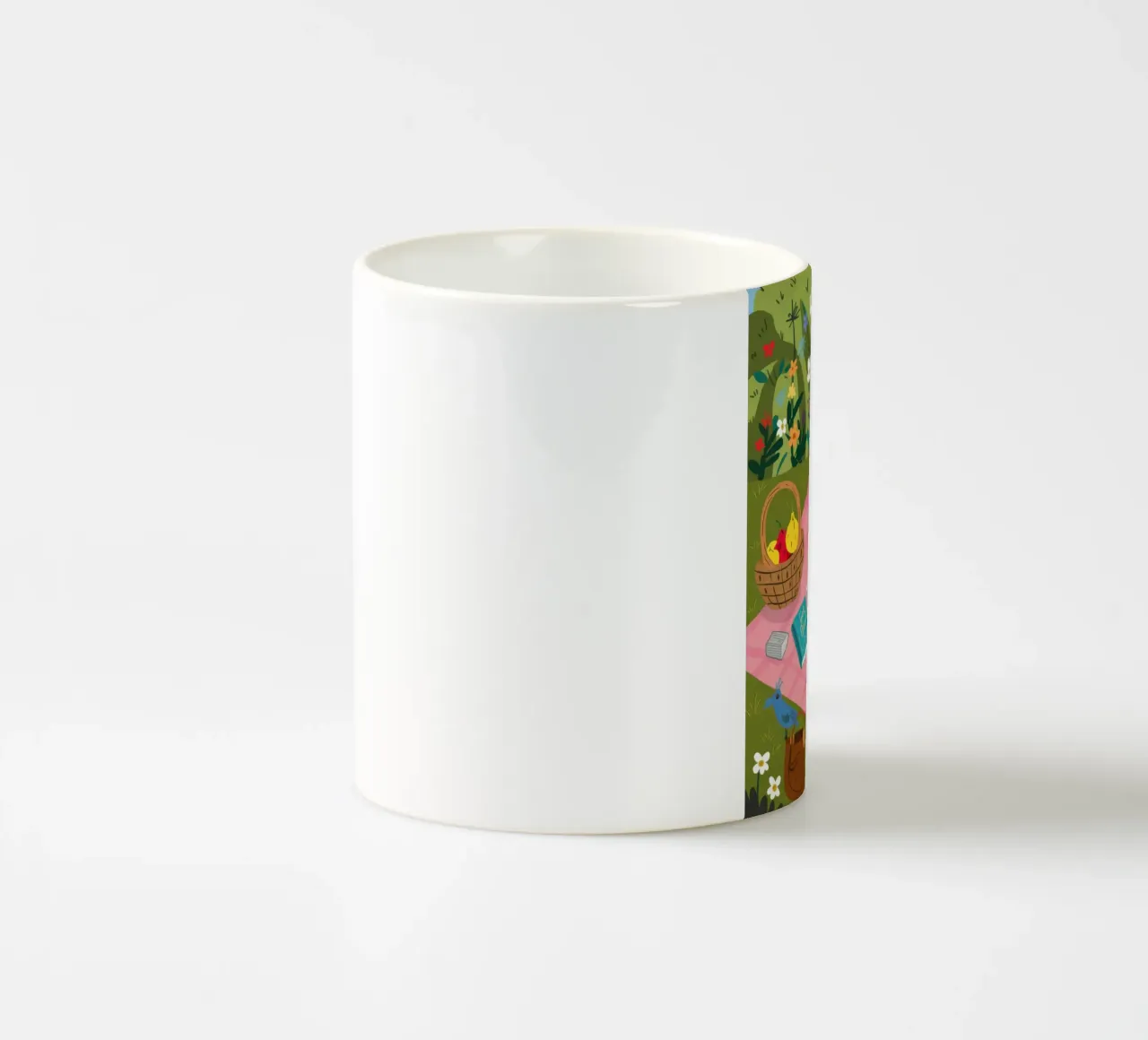Picnic in un giardino sereno tazza in ceramica da Bring Haven
