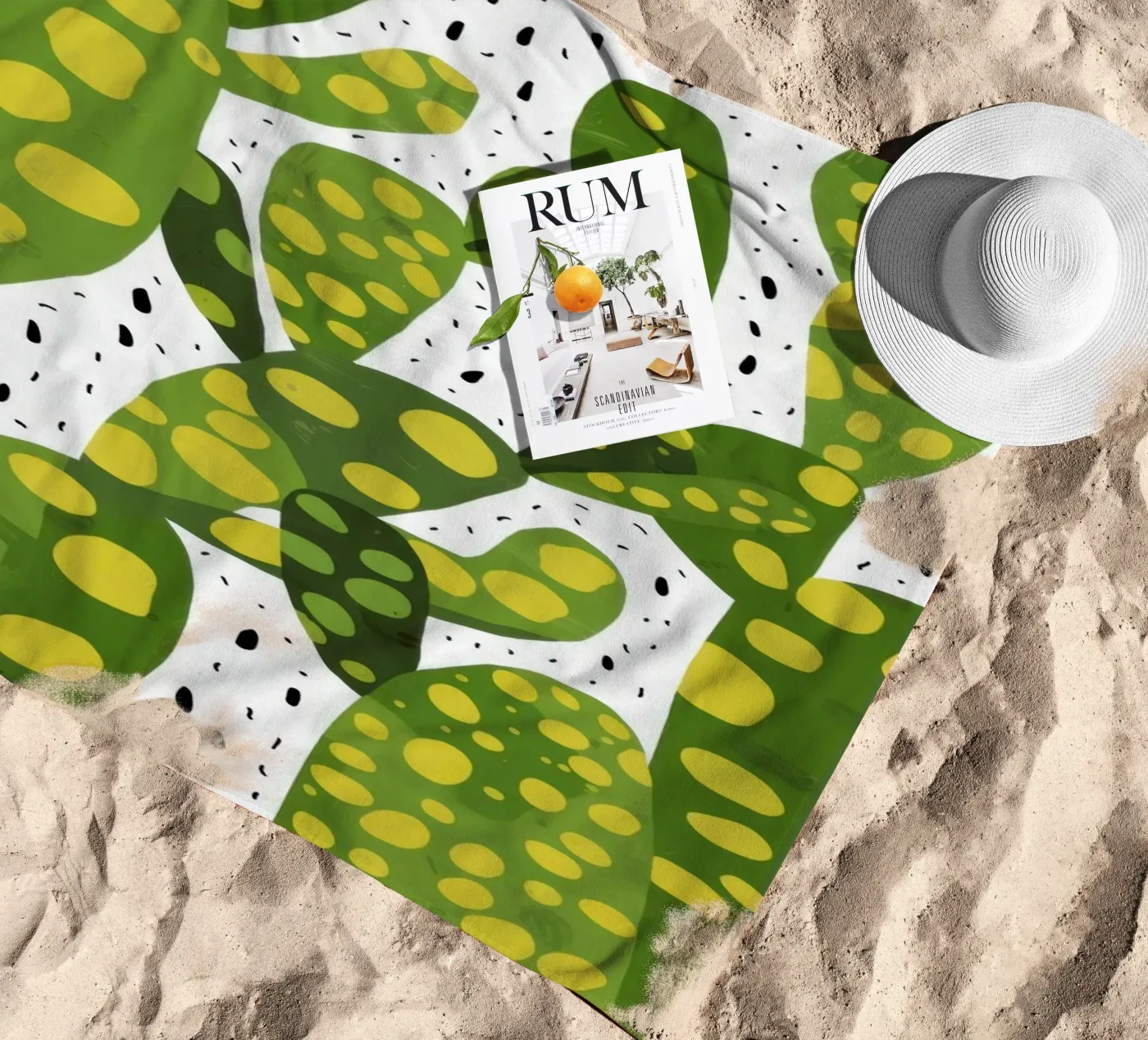 Vibrant Cactus Pattern Strandtuch von Bring Haven