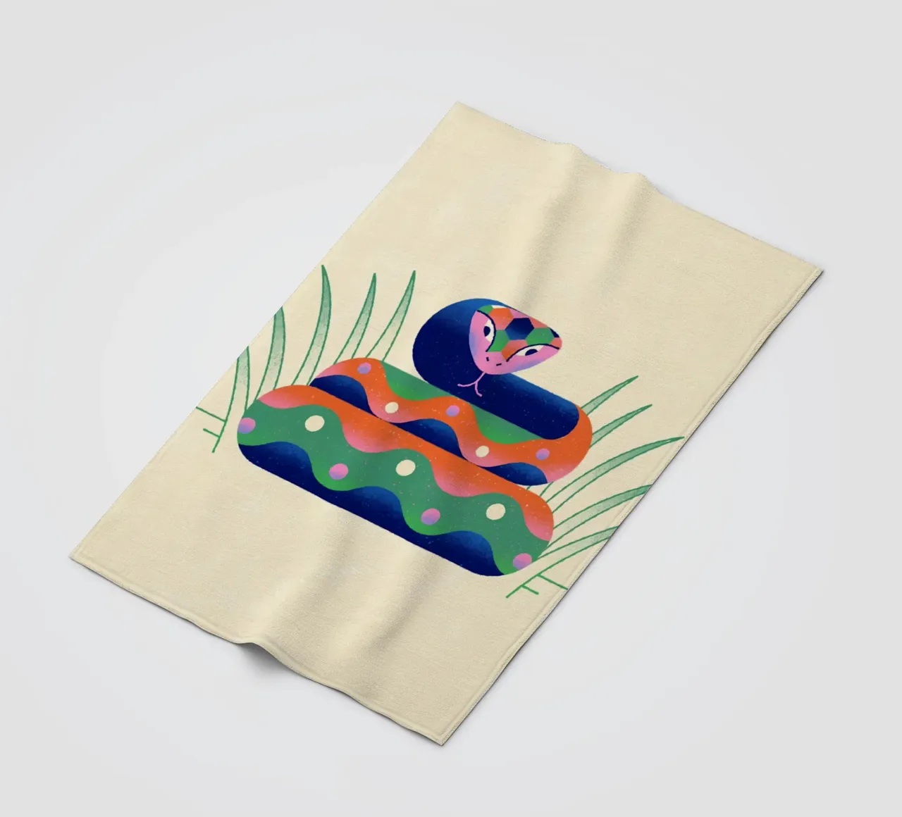 Serpente coperta in pile da callum shop