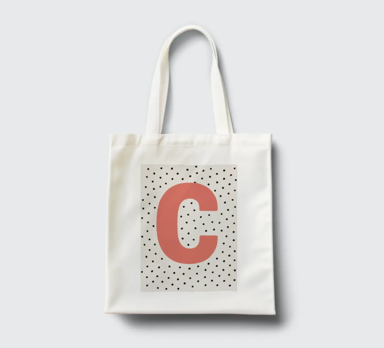 Lettera C con punti - Poster design tipografico borsa in juta da KidzStudio