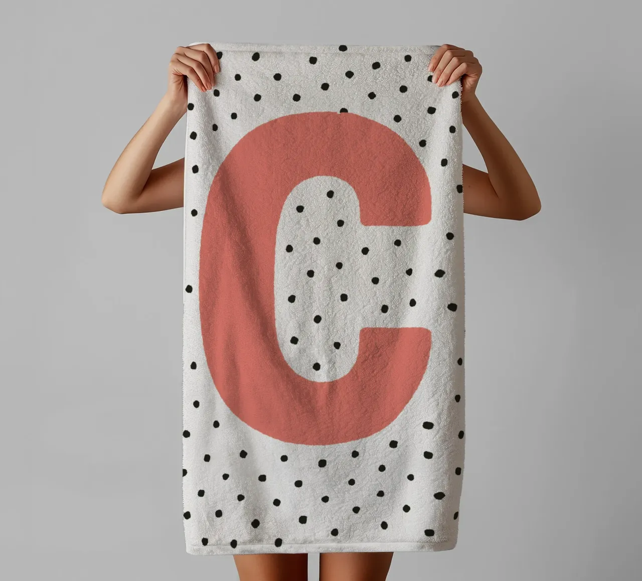 Lettre C avec points - Typographie Poster Design serviette de bain de KidzStudio