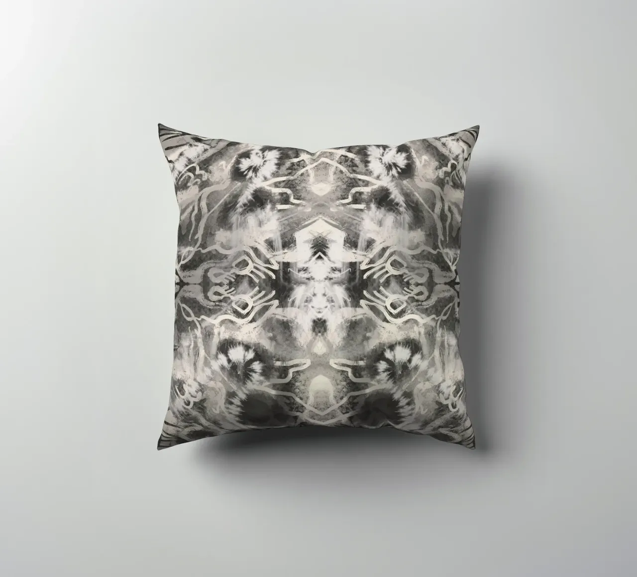 Rorschach 09 in bianco e nero cuscino da Little Dean
