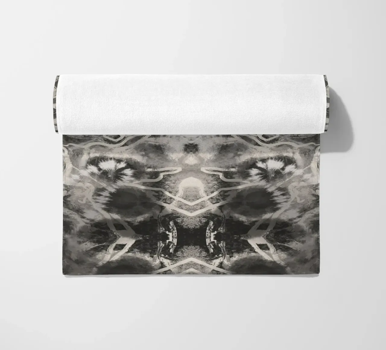 Rorschach 09 in bianco e nero telo mare da Little Dean