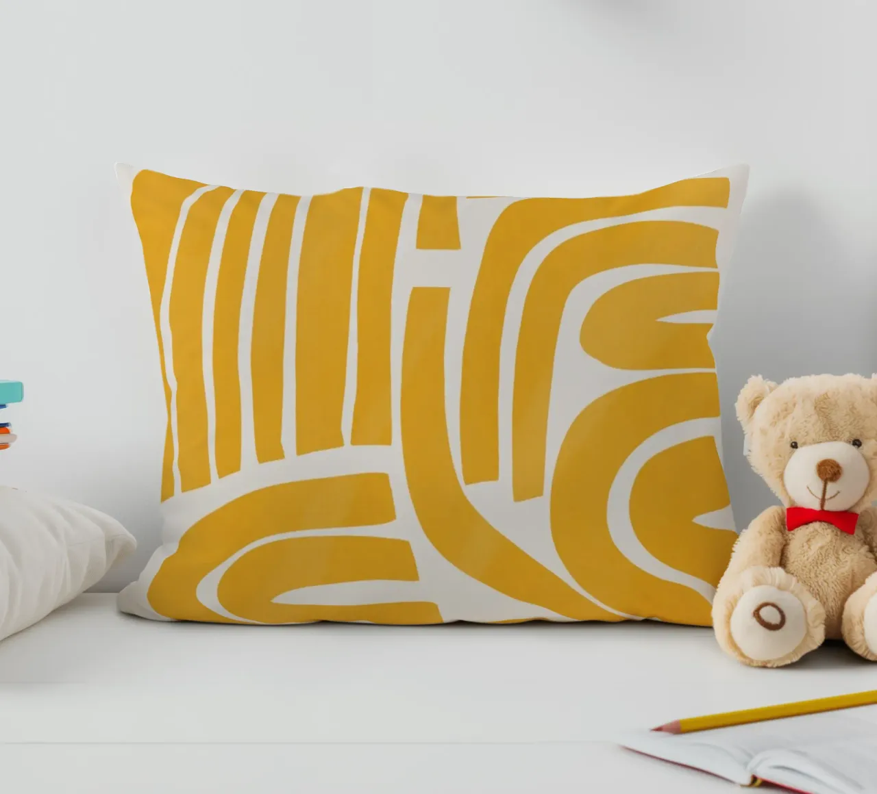 Striscia in giallo cuscino da Little Dean