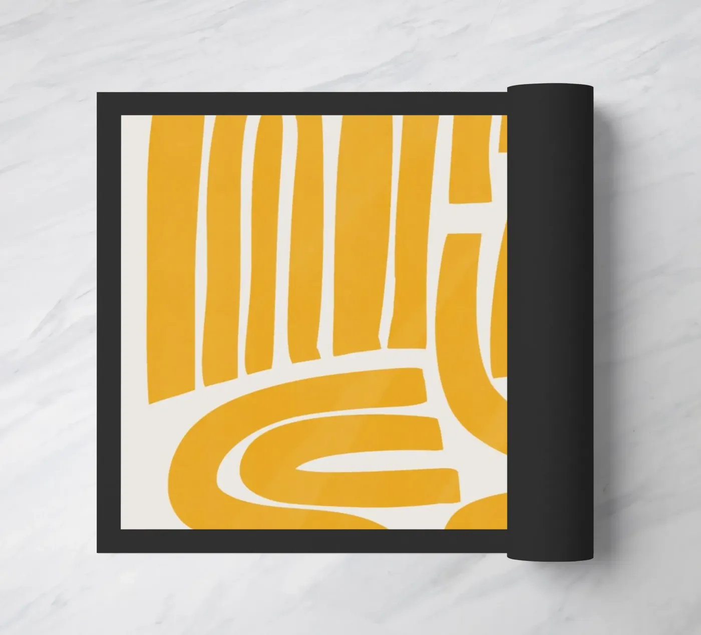 Gele strook deurmat van Little Dean