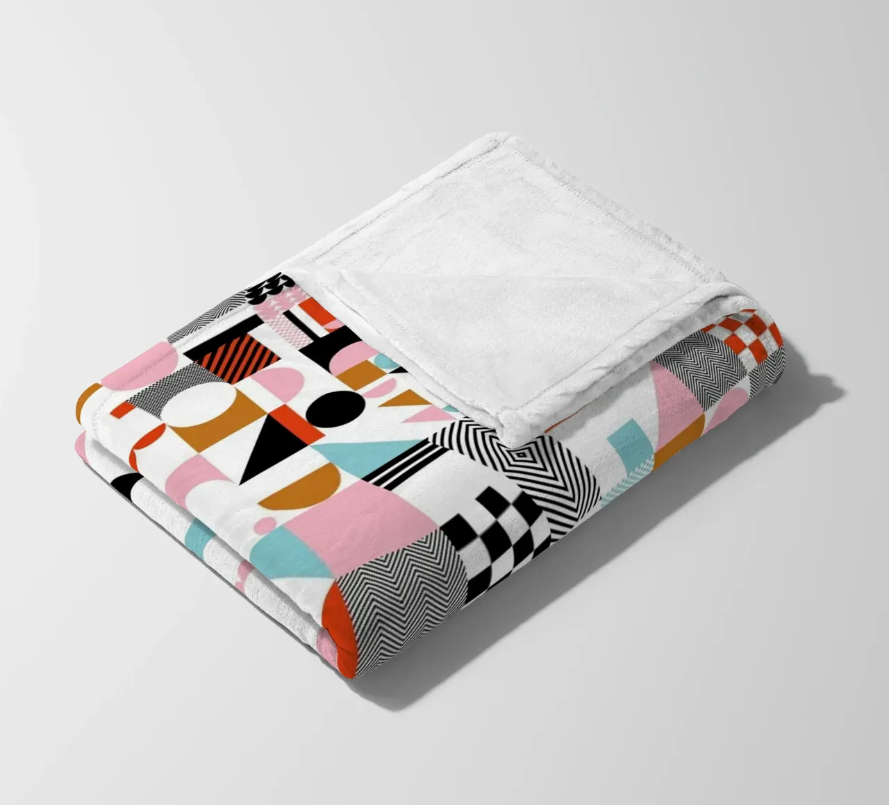 Geometric Game #2 coperta in pile da My Tiny Home