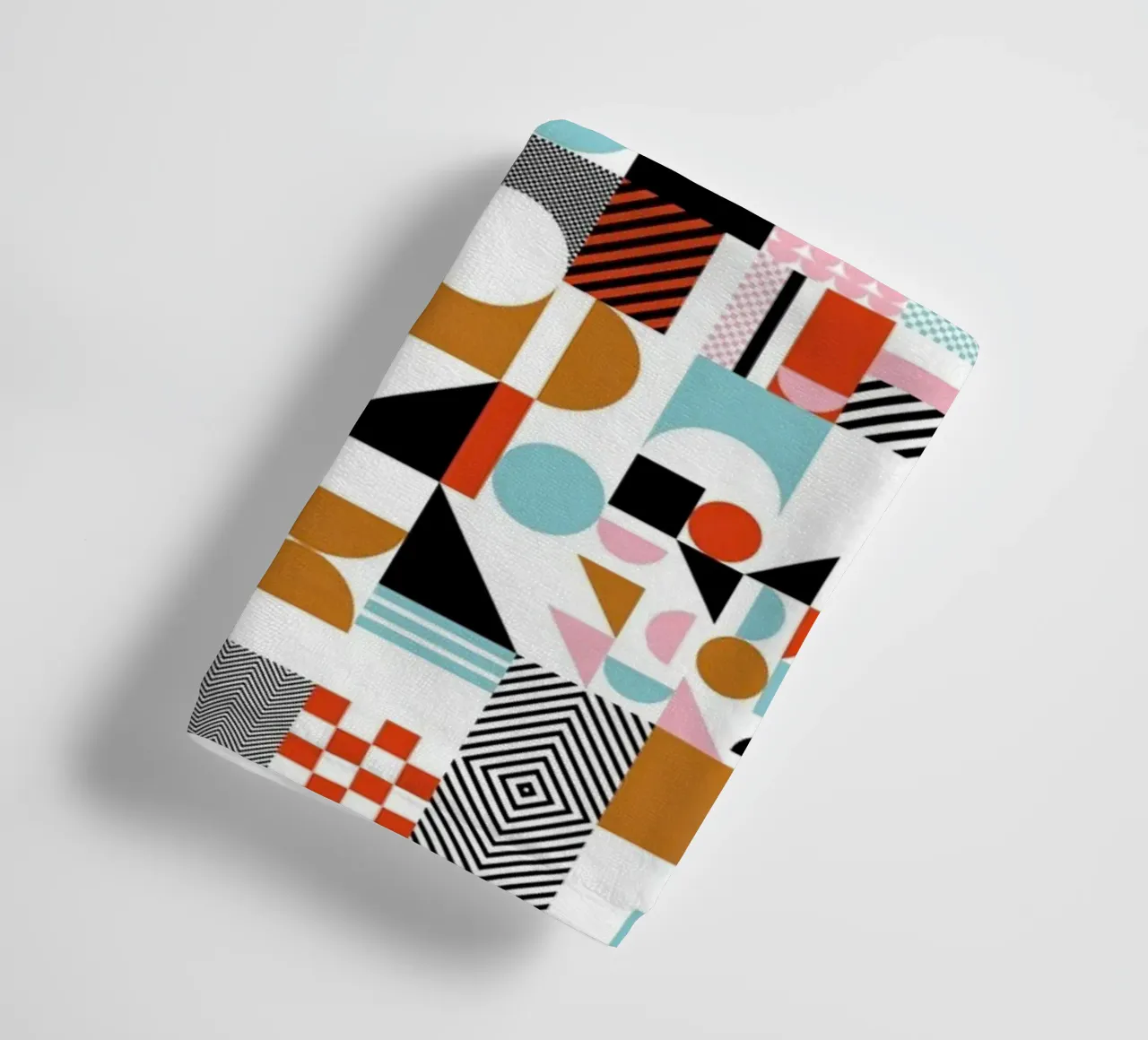 Geometric Game #2 asciugamano da bagno da My Tiny Home