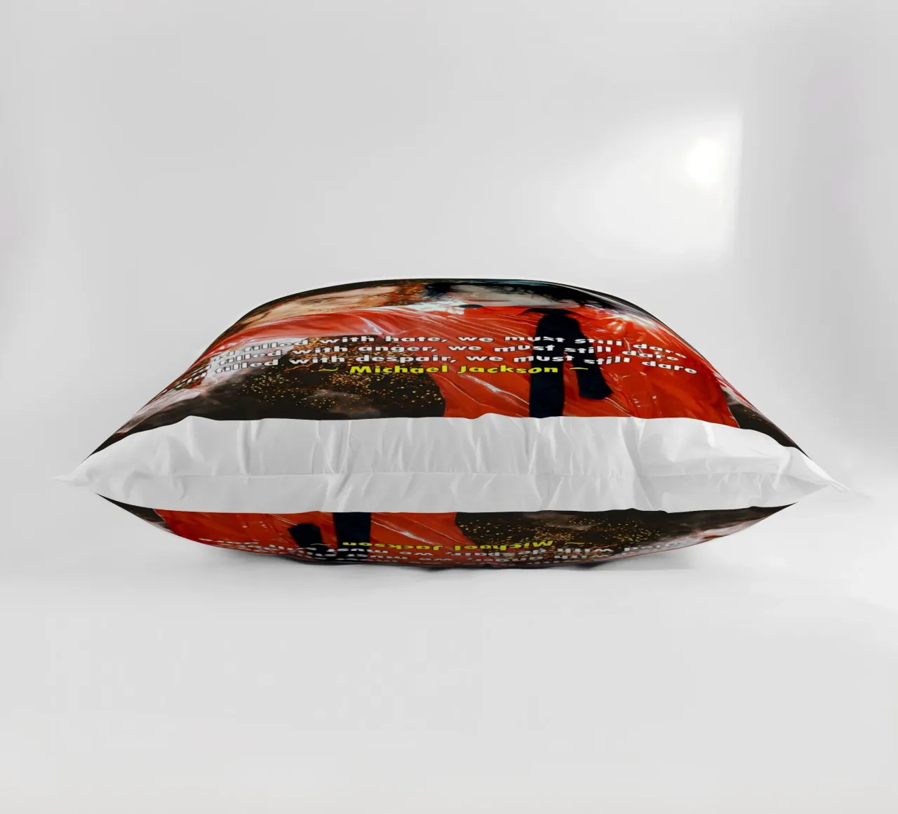 Michael Jackson In un mondo cuscino da Abasa Inaraya