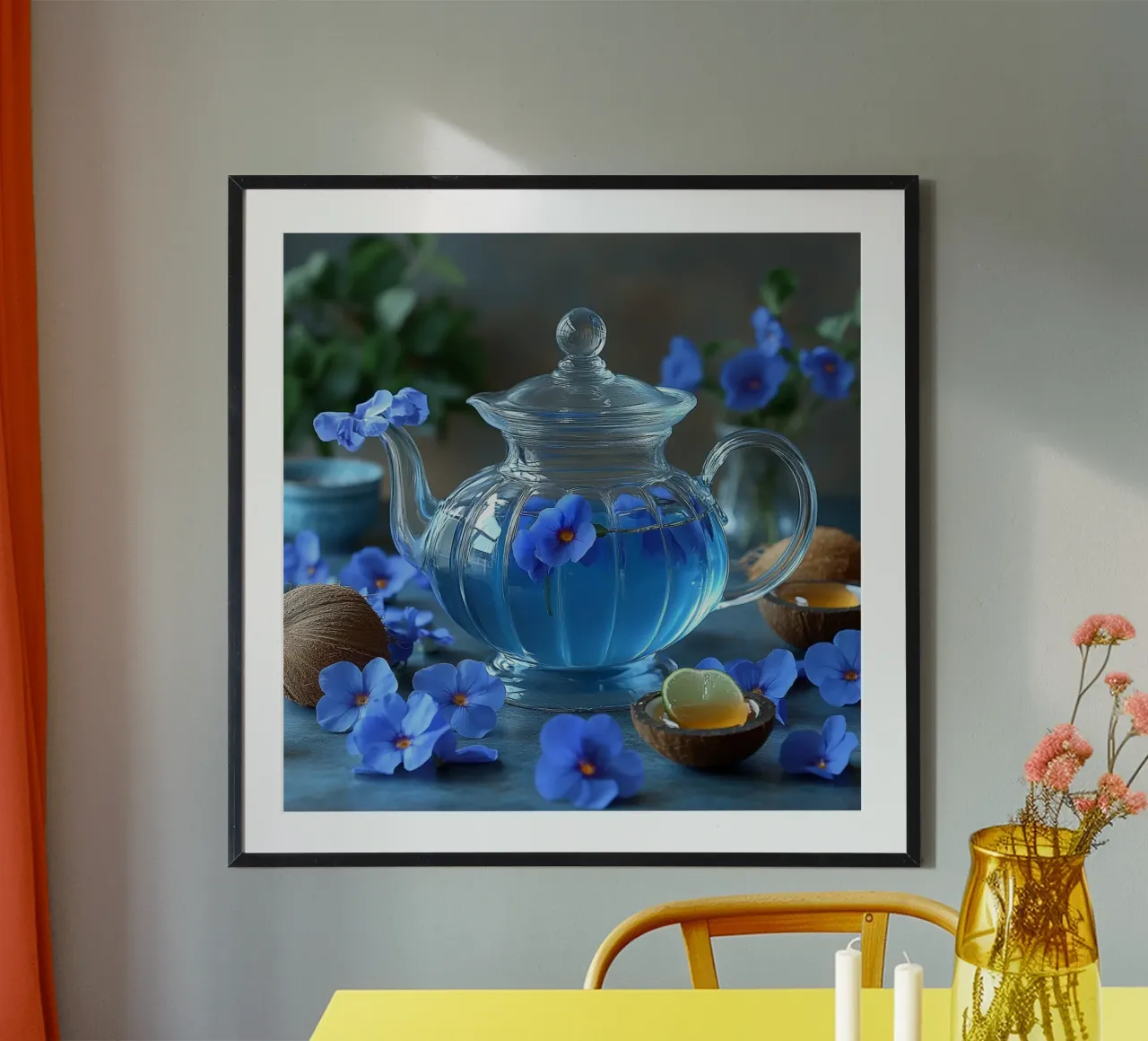 Elisir floreale blu poster con telaio in alluminio da StillVibe Home