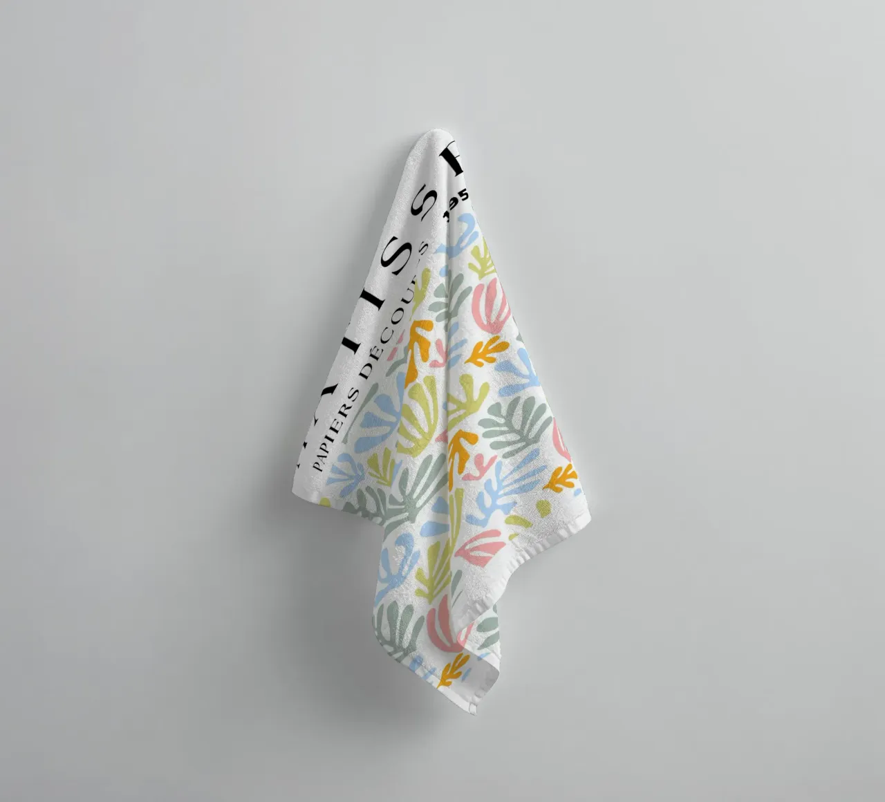 matisse paper 1 asciugamano da bagno da LisaArtes