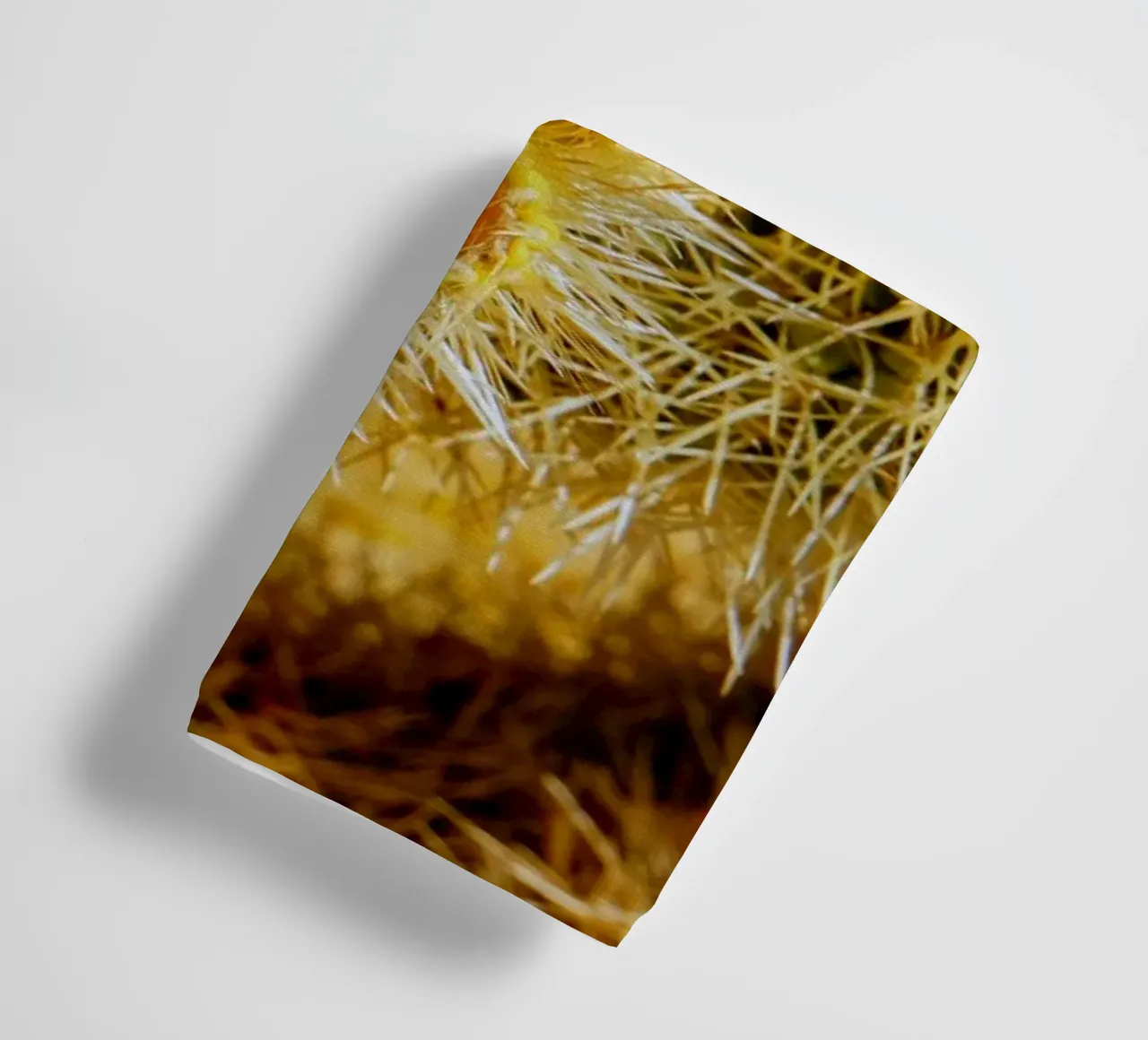 spine di cactus asciugamano da bagno da Earthly Visions