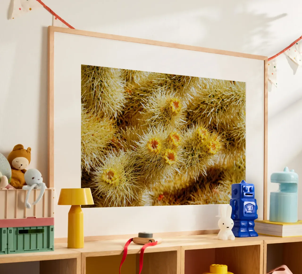 spine di cactus poster con telaio in legno da Earthly Visions