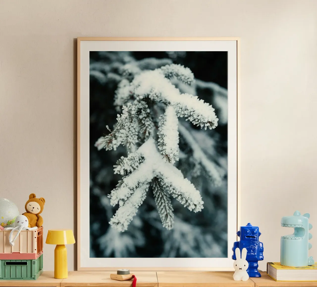 ramo neve poster con telaio in plastica da Earthly Visions