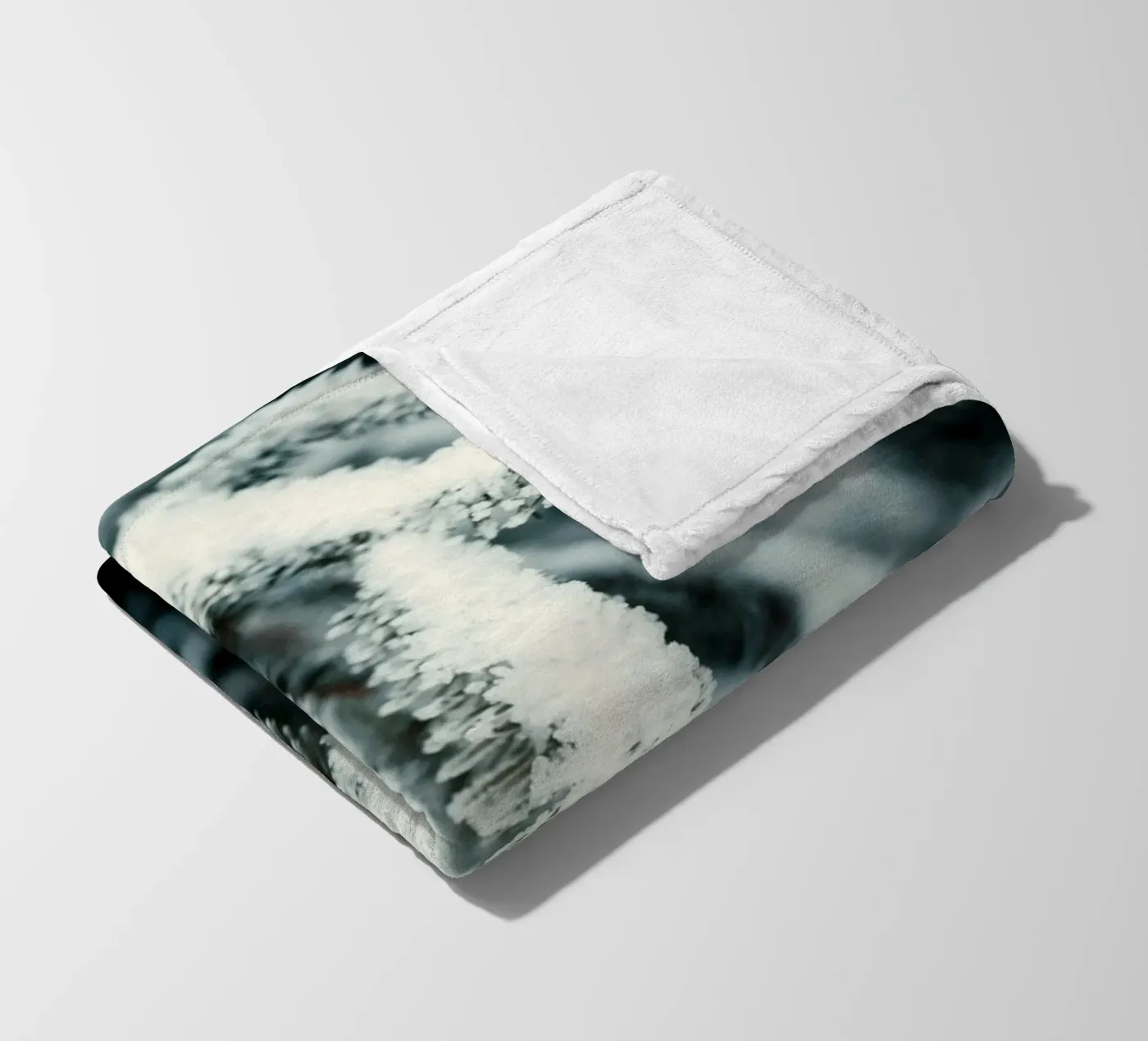 Schnee-Ast Fleecedecke von Earthly Visions