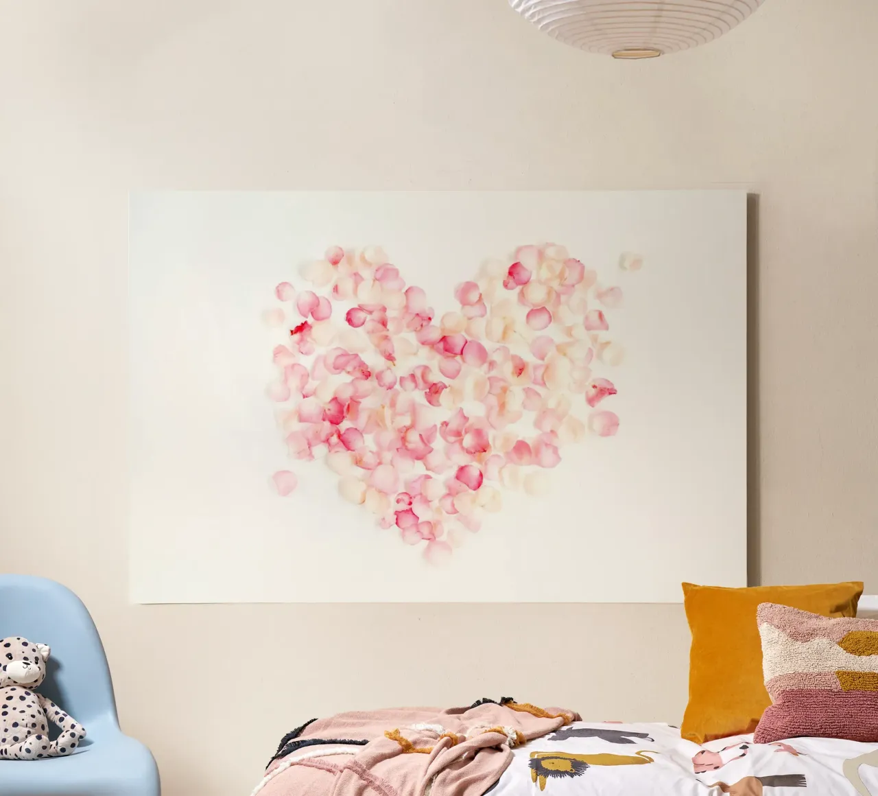 Note floreali d'amore tela con Cornice a cassetta da StillVibe Home