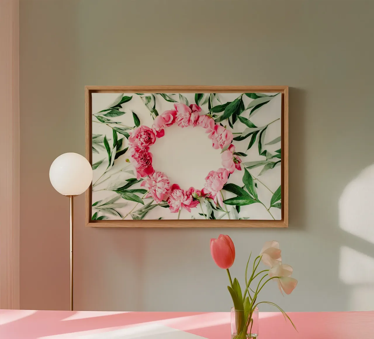 Note floreali d'amore tela con Cornice a cassetta da StillVibe Home