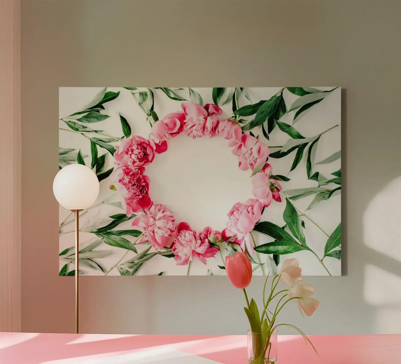 Note floreali d'amore tela con Cornice a cassetta da StillVibe Home