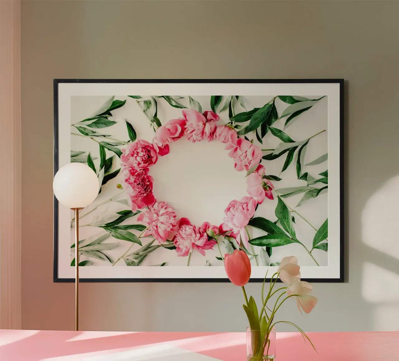 Note floreali d'amore poster con telaio in alluminio da StillVibe Home