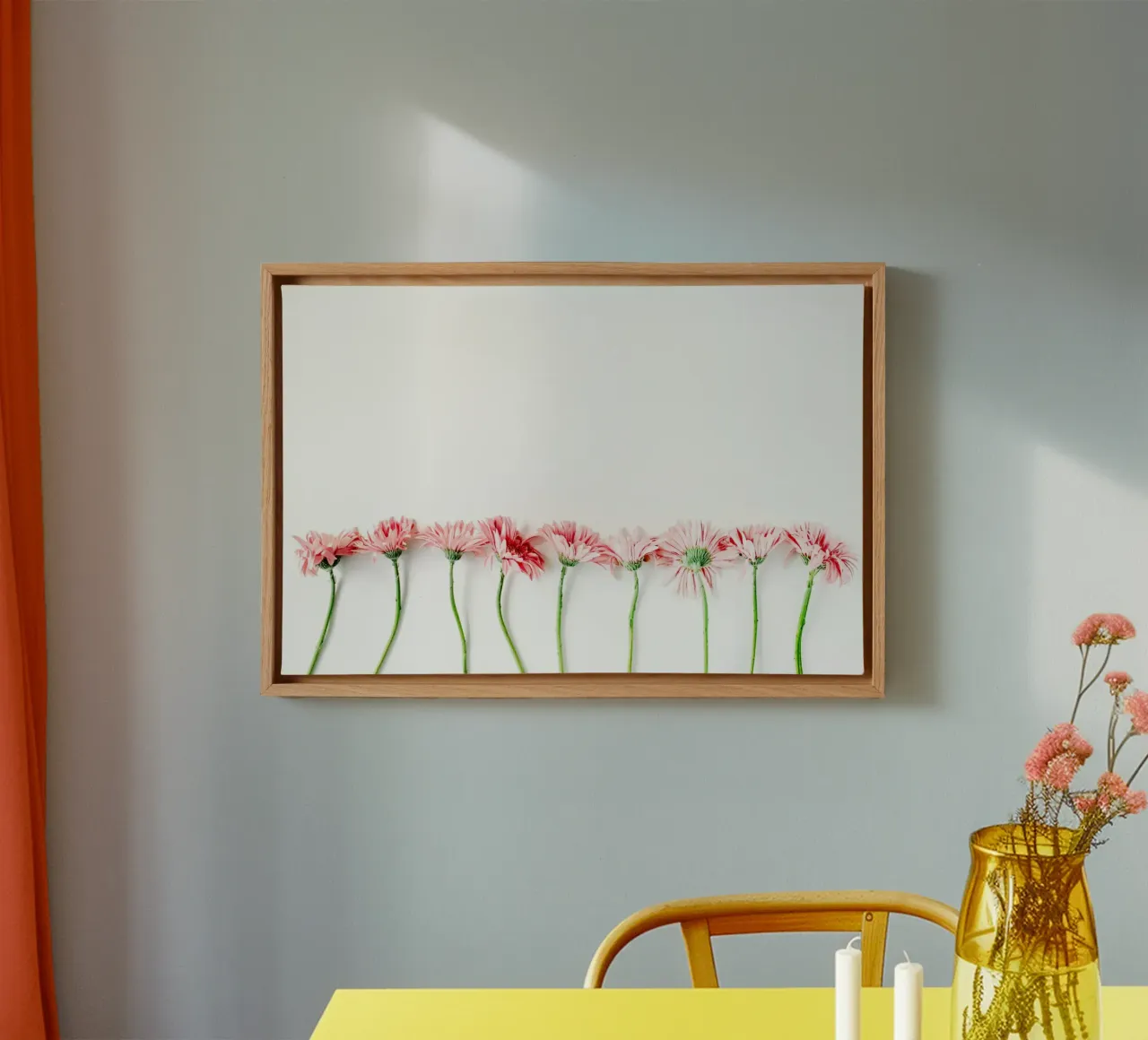 Note floreali d'amore tela con Cornice a cassetta da StillVibe Home