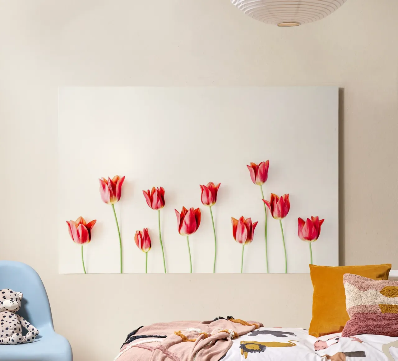Note floreali d'amore tela con Cornice a cassetta da StillVibe Home