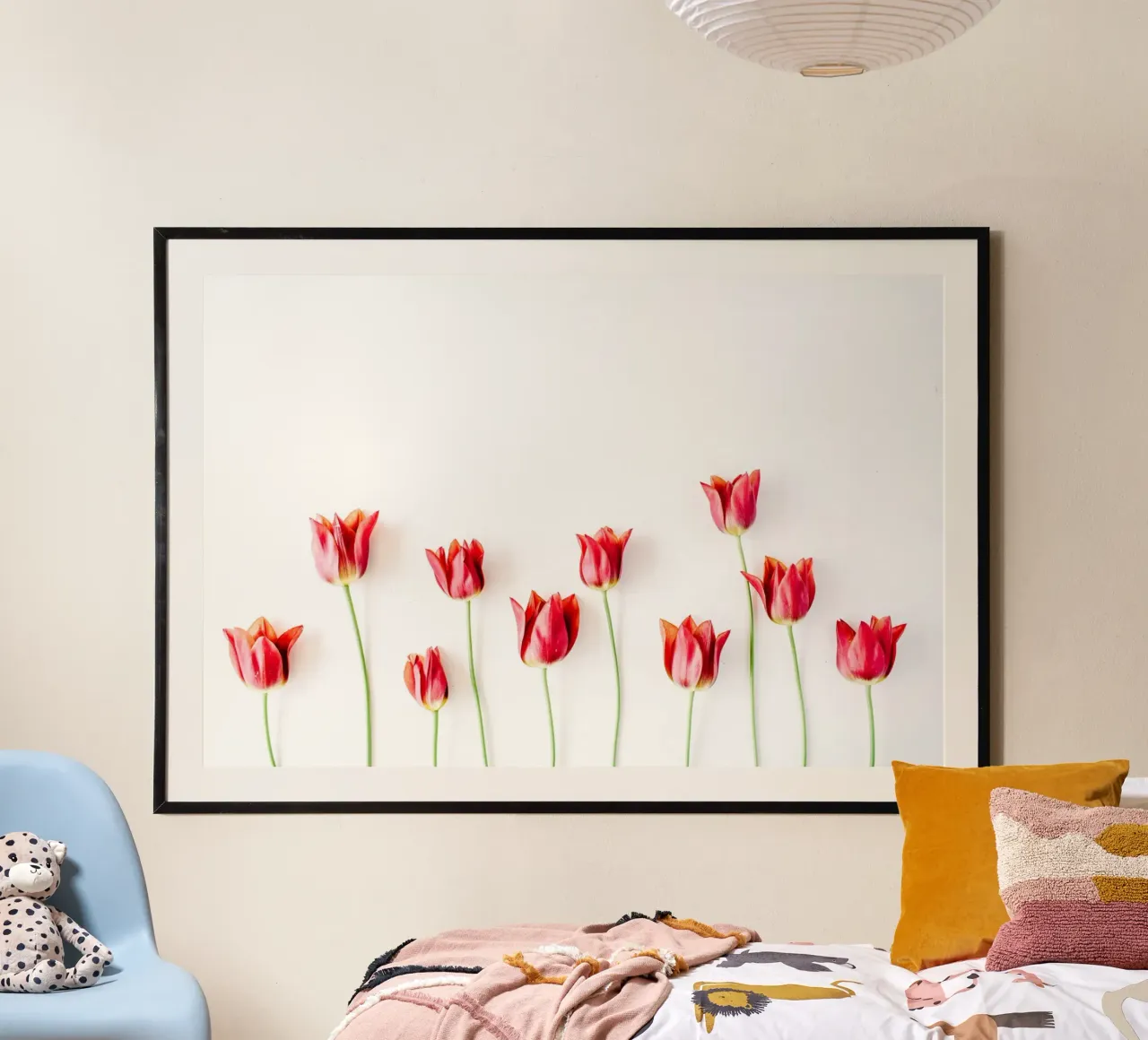 Note floreali d'amore poster con telaio in plastica da StillVibe Home