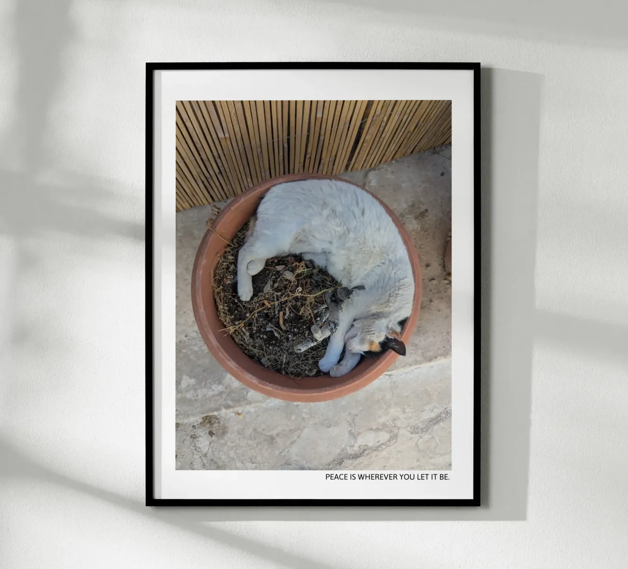 Soft Earth - Peace Is Wherever You Let It Be poster da Studio Wanderlust