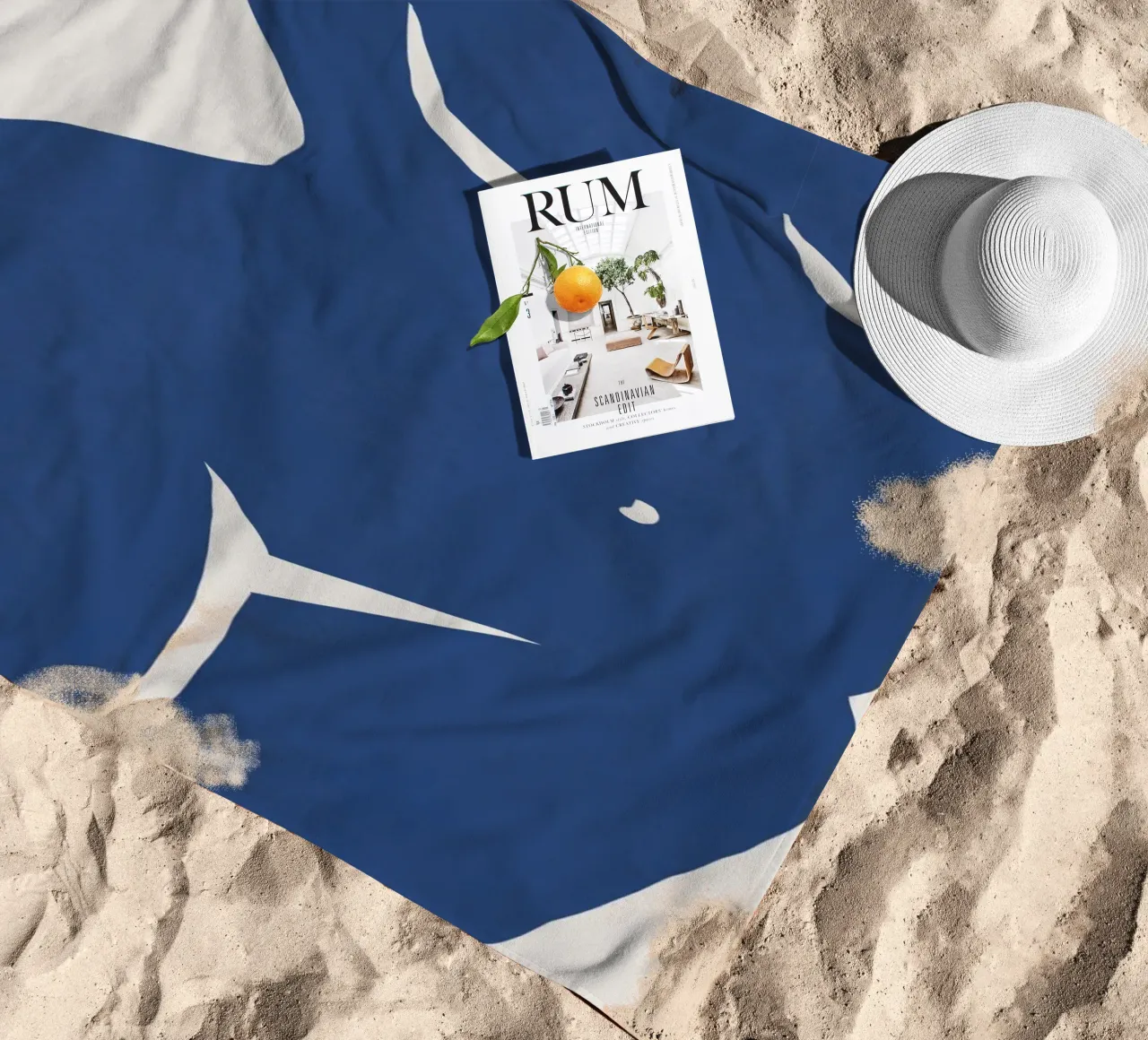 Figura in blu telo mare da Little Dean